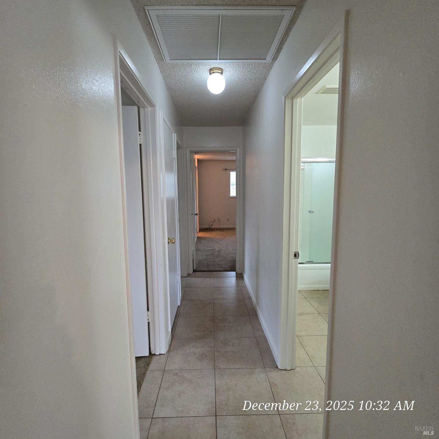 Detail Gallery Image 9 of 18 For 4875 Silverado Dr, Fairfield,  CA 94534 - 3 Beds | 2 Baths