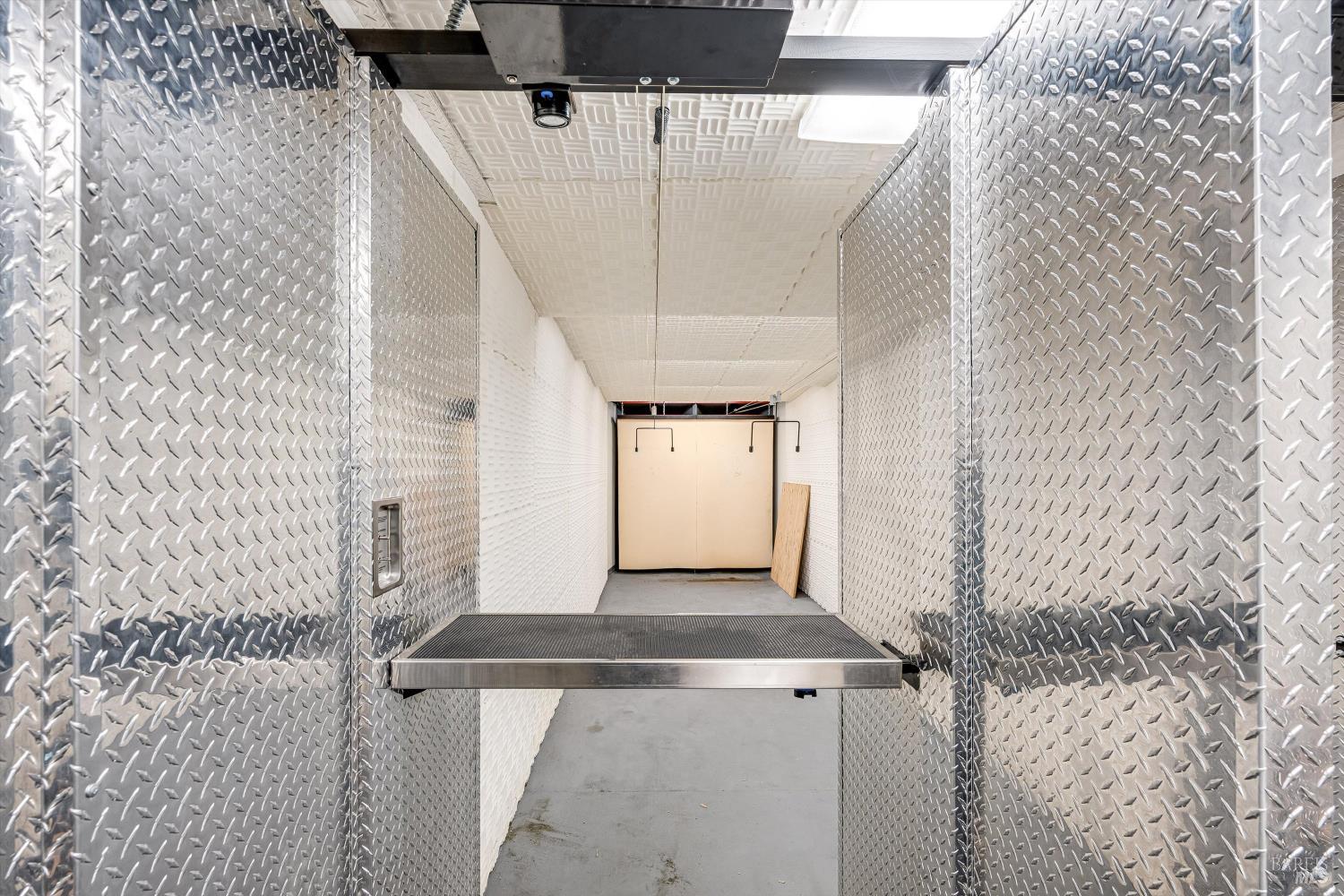 Detail Gallery Image 54 of 74 For 405 London Way, Sonoma,  CA 95476 - 5 Beds | 5/1 Baths