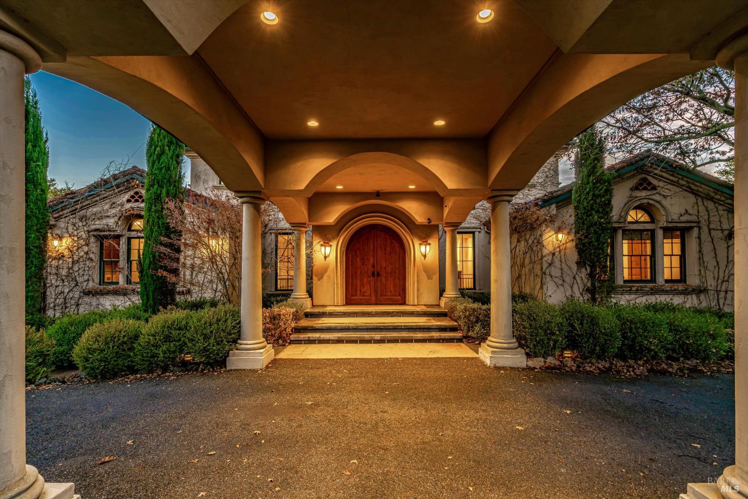 Detail Gallery Image 57 of 74 For 405 London Way, Sonoma,  CA 95476 - 5 Beds | 5/1 Baths