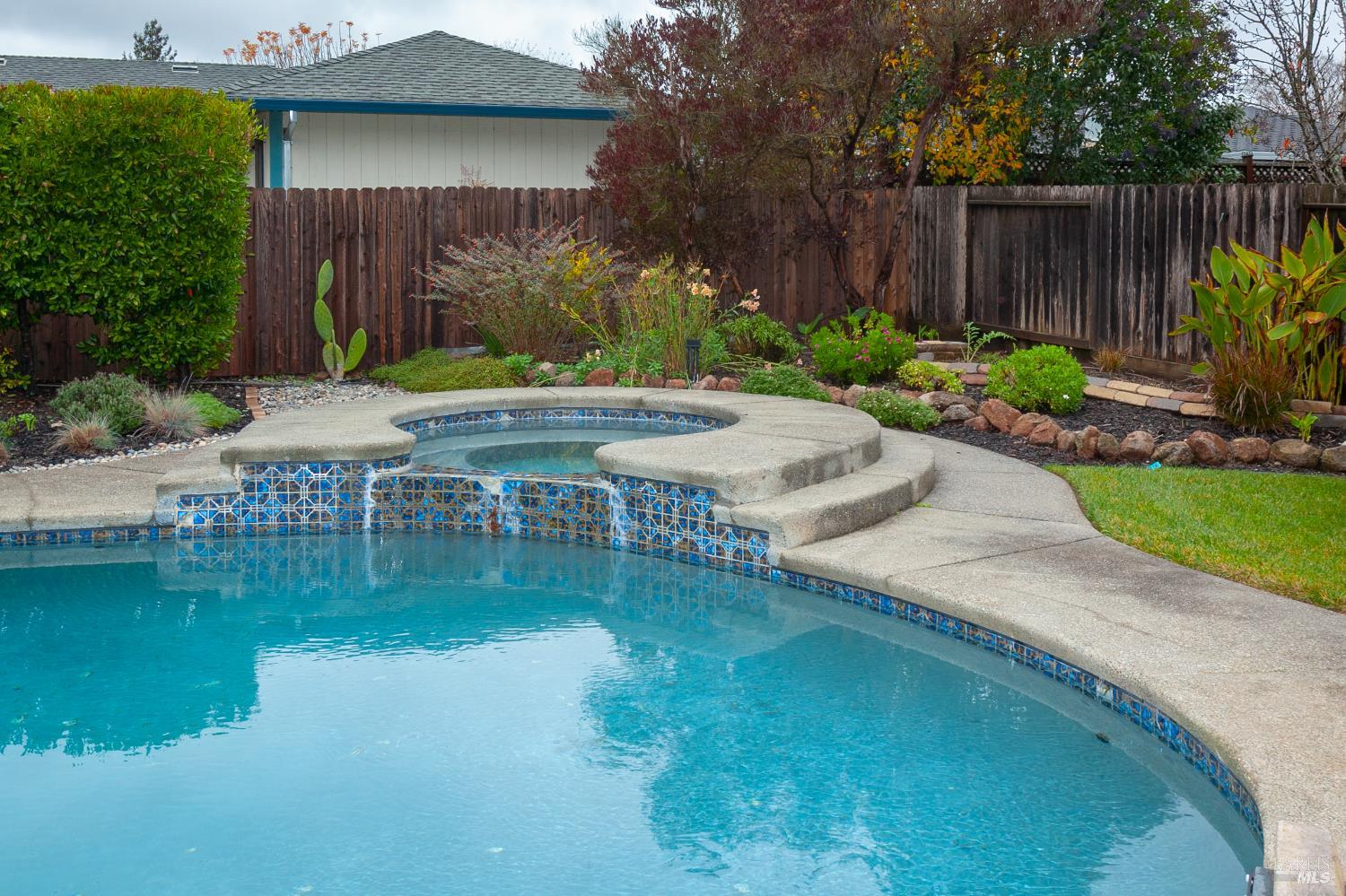 Detail Gallery Image 40 of 41 For 1869 Amy Ave, Santa Rosa,  CA 95401 - 3 Beds | 2/1 Baths