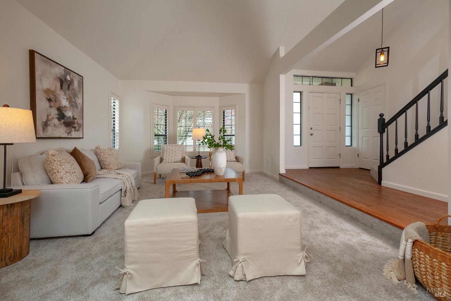 Detail Gallery Image 6 of 41 For 1869 Amy Ave, Santa Rosa,  CA 95401 - 3 Beds | 2/1 Baths