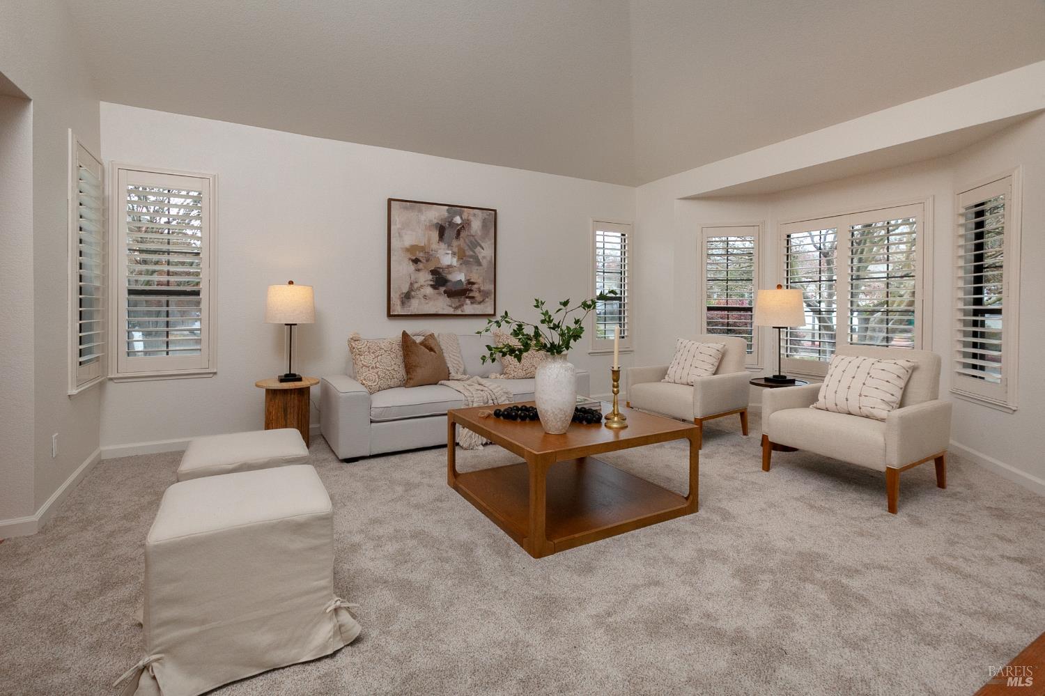 Detail Gallery Image 5 of 41 For 1869 Amy Ave, Santa Rosa,  CA 95401 - 3 Beds | 2/1 Baths