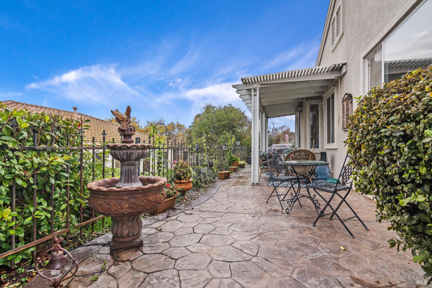 Detail Gallery Image 27 of 52 For 390 Edgewood Dr, Rio Vista,  CA 94571 - 2 Beds | 2 Baths