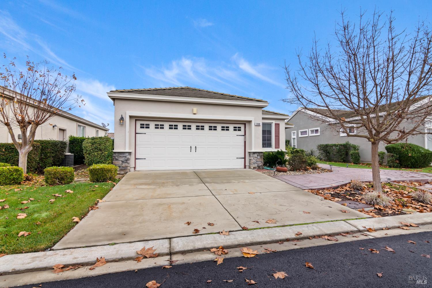 Detail Gallery Image 3 of 52 For 390 Edgewood Dr, Rio Vista,  CA 94571 - 2 Beds | 2 Baths