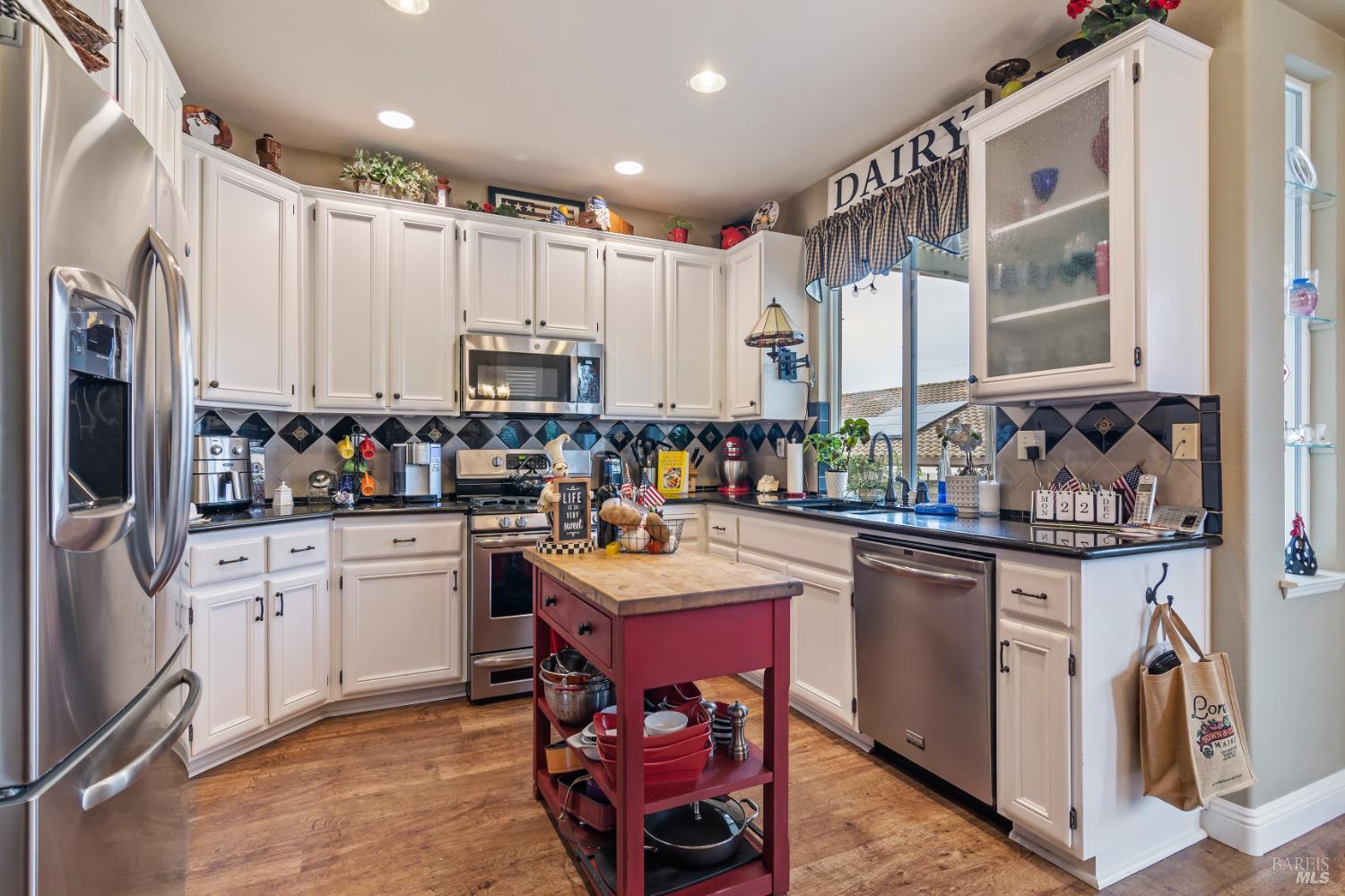 Detail Gallery Image 12 of 52 For 390 Edgewood Dr, Rio Vista,  CA 94571 - 2 Beds | 2 Baths