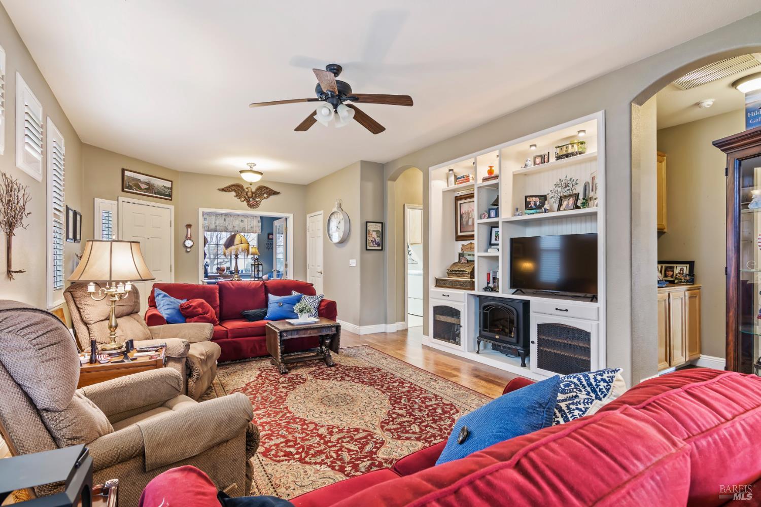 Detail Gallery Image 10 of 52 For 390 Edgewood Dr, Rio Vista,  CA 94571 - 2 Beds | 2 Baths