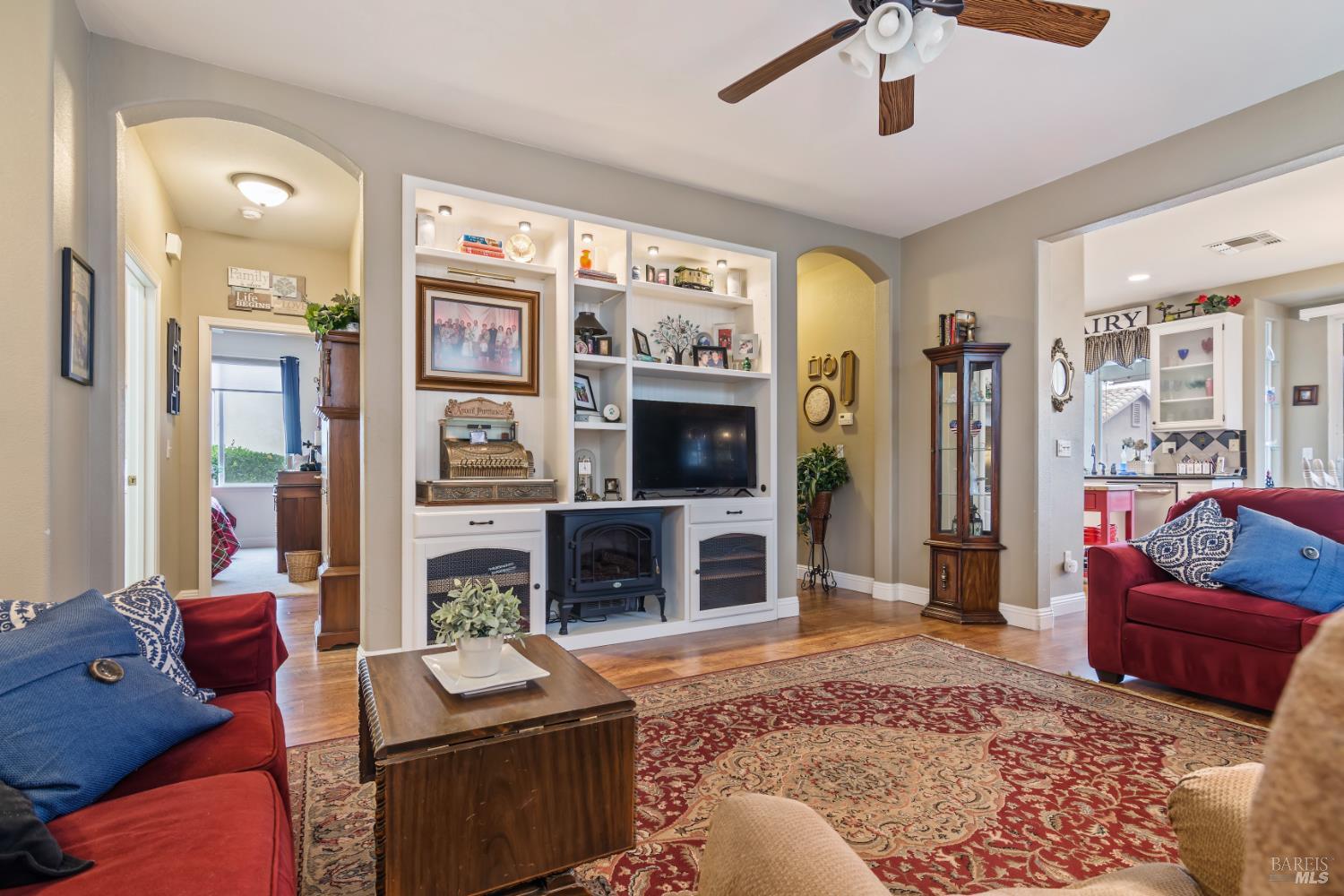 Detail Gallery Image 8 of 52 For 390 Edgewood Dr, Rio Vista,  CA 94571 - 2 Beds | 2 Baths