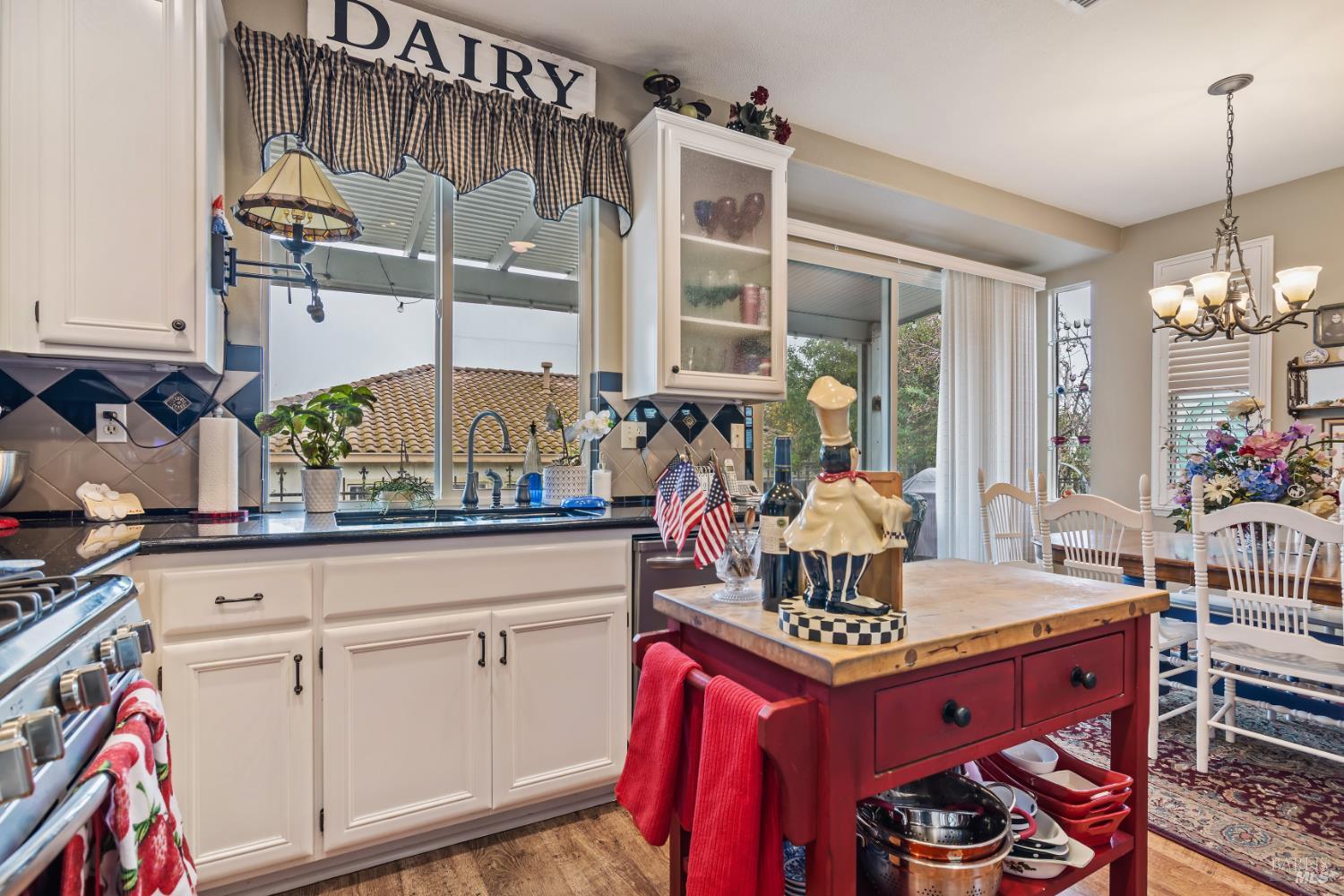 Detail Gallery Image 14 of 52 For 390 Edgewood Dr, Rio Vista,  CA 94571 - 2 Beds | 2 Baths