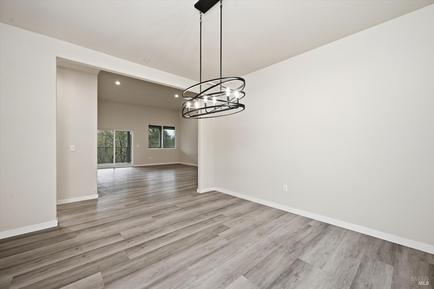 Detail Gallery Image 24 of 40 For 18904 Timber Point Rd, Hidden Valley Lake,  CA 95467 - 3 Beds | 2/1 Baths