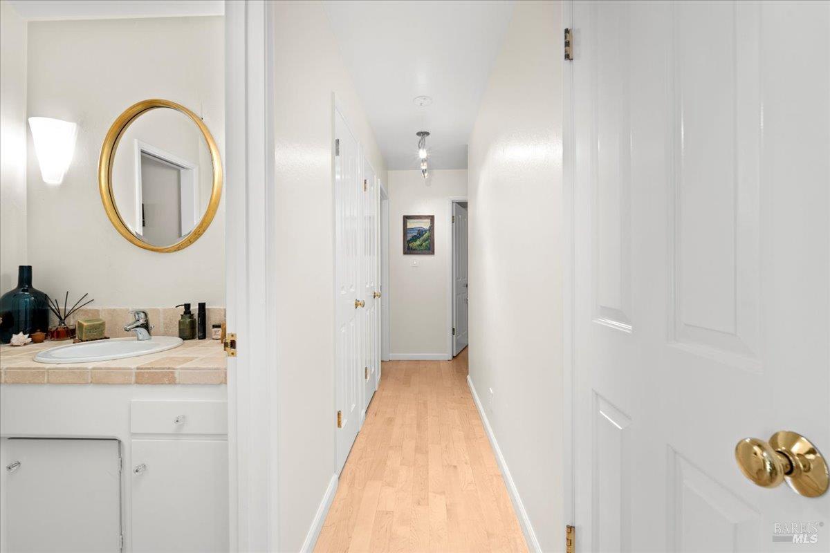 Detail Gallery Image 21 of 31 For 2539 Rollingwood Dr, Napa,  CA 94558 - 3 Beds | 2 Baths