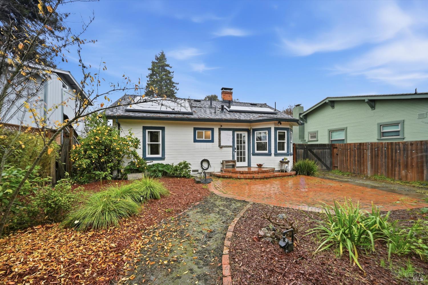 Detail Gallery Image 18 of 24 For 112 Carrillo St, Santa Rosa,  CA 95401 - 2 Beds | 1 Baths