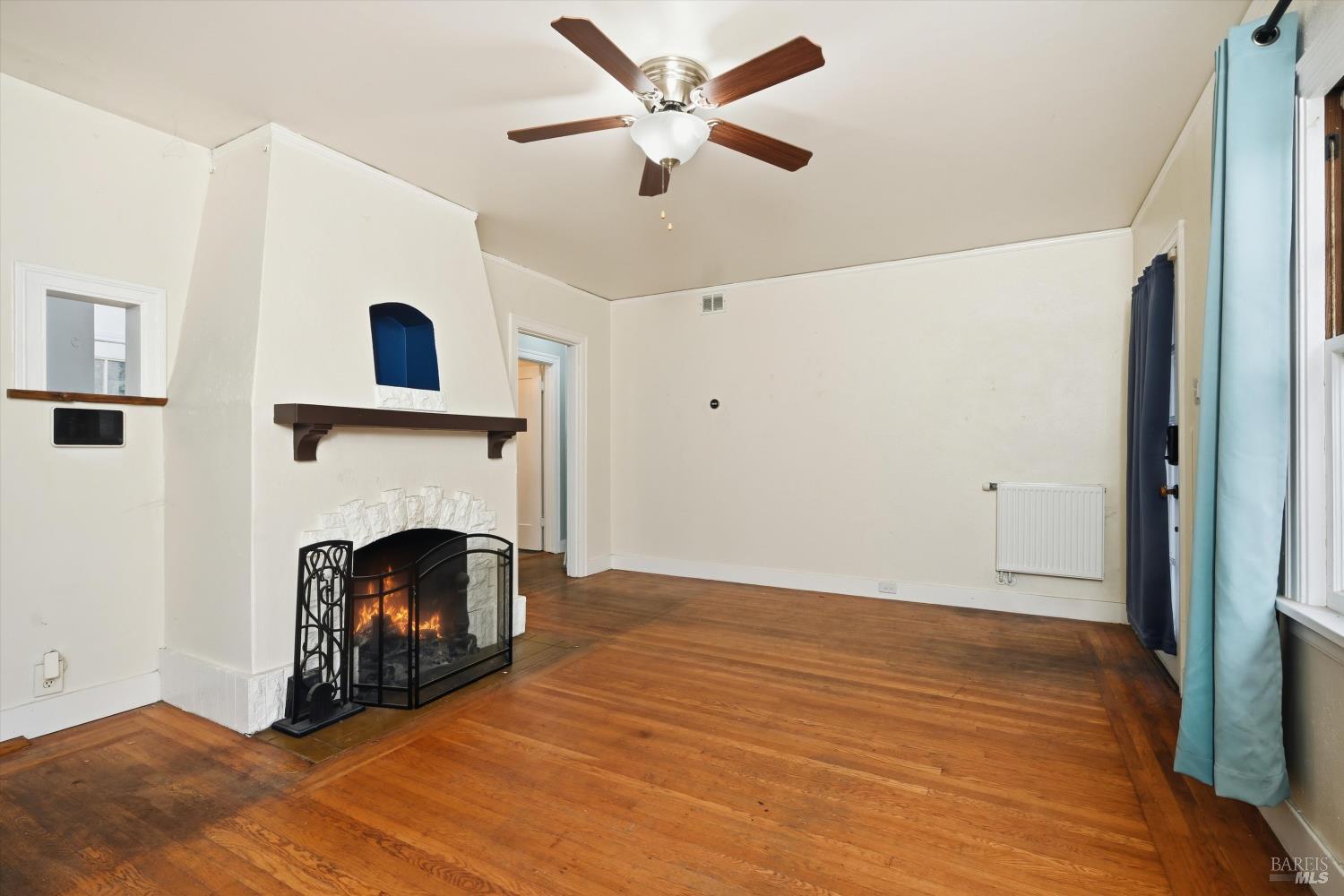 Detail Gallery Image 4 of 24 For 112 Carrillo St, Santa Rosa,  CA 95401 - 2 Beds | 1 Baths