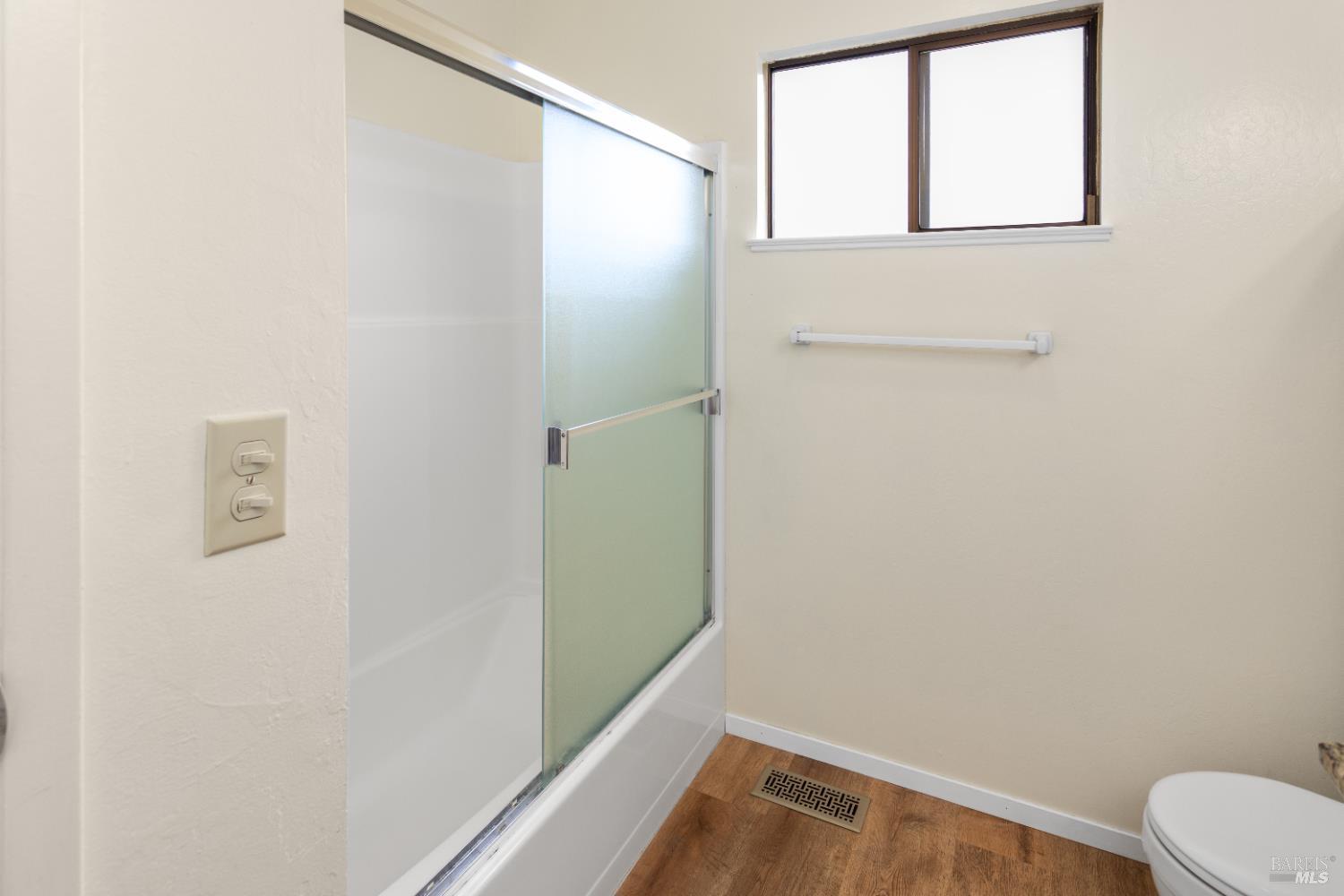 Detail Gallery Image 19 of 25 For 424 Mason St, Healdsburg,  CA 95448 - 3 Beds | 2 Baths