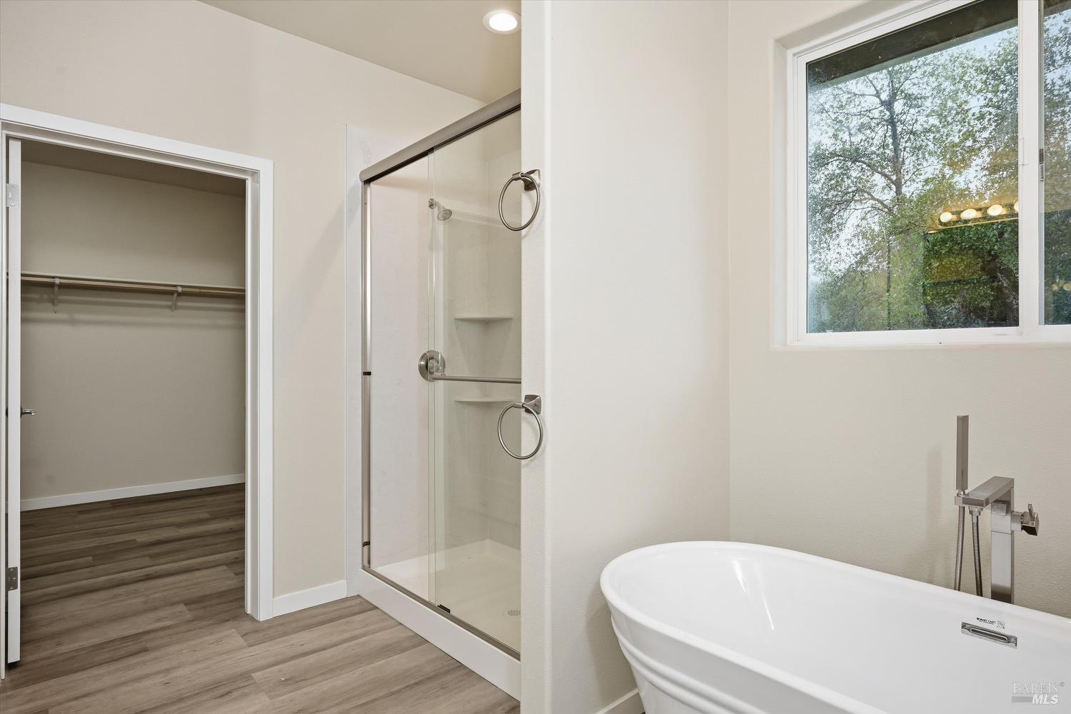 Detail Gallery Image 29 of 40 For 18904 Timber Point Rd, Hidden Valley Lake,  CA 95467 - 3 Beds | 2/1 Baths