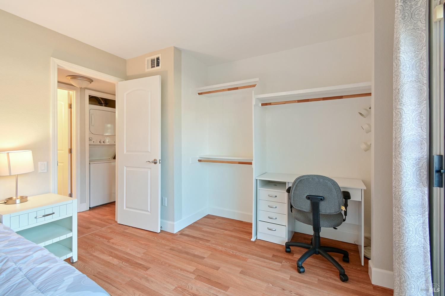 Detail Gallery Image 14 of 27 For 145 Glenwood Unkn, Hercules,  CA 94547 - 2 Beds | 2 Baths