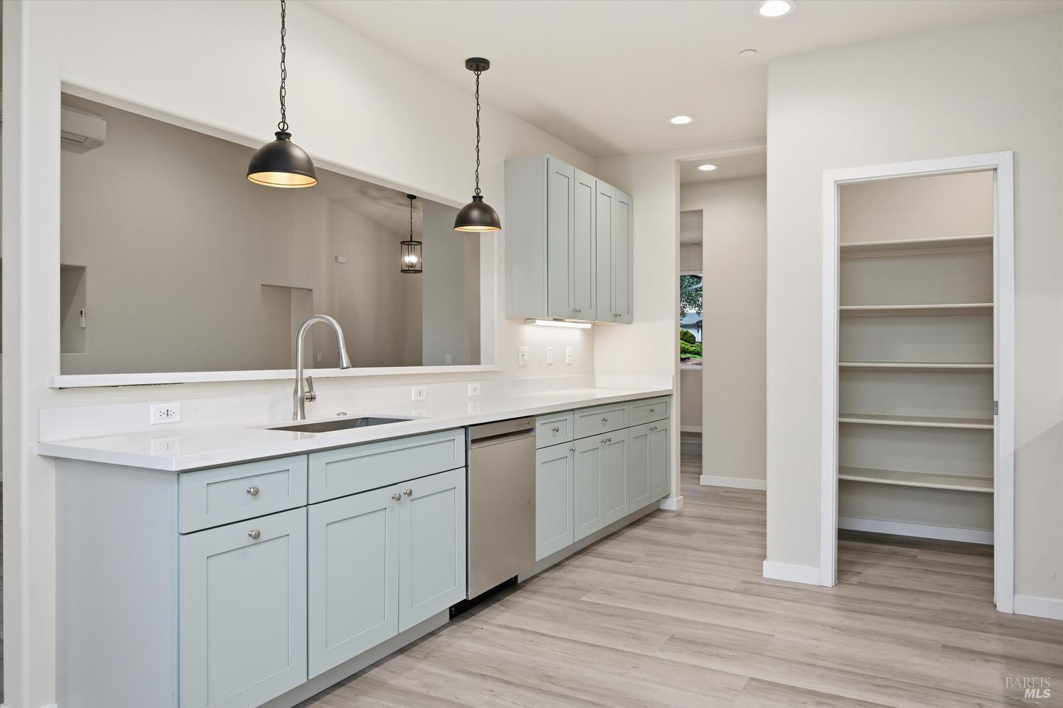 Detail Gallery Image 20 of 40 For 18904 Timber Point Rd, Hidden Valley Lake,  CA 95467 - 3 Beds | 2/1 Baths