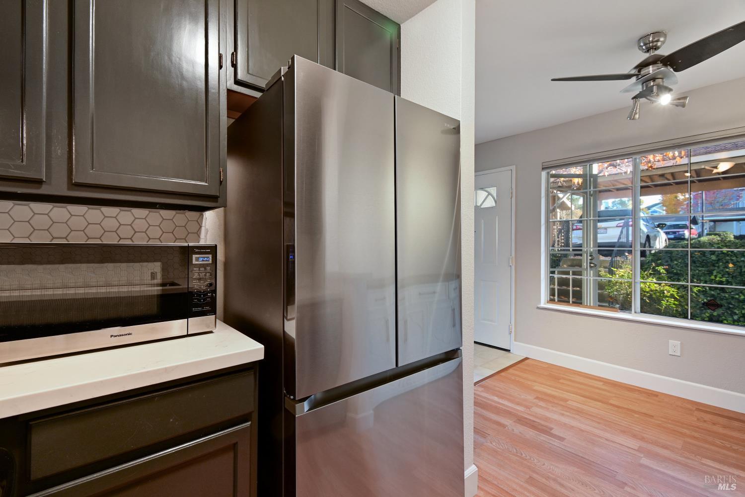 Detail Gallery Image 10 of 27 For 145 Glenwood Unkn, Hercules,  CA 94547 - 2 Beds | 2 Baths