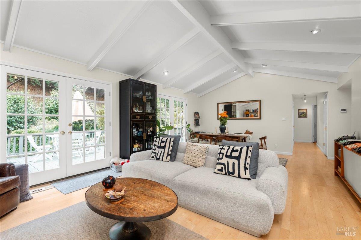 Detail Gallery Image 10 of 31 For 2539 Rollingwood Dr, Napa,  CA 94558 - 3 Beds | 2 Baths