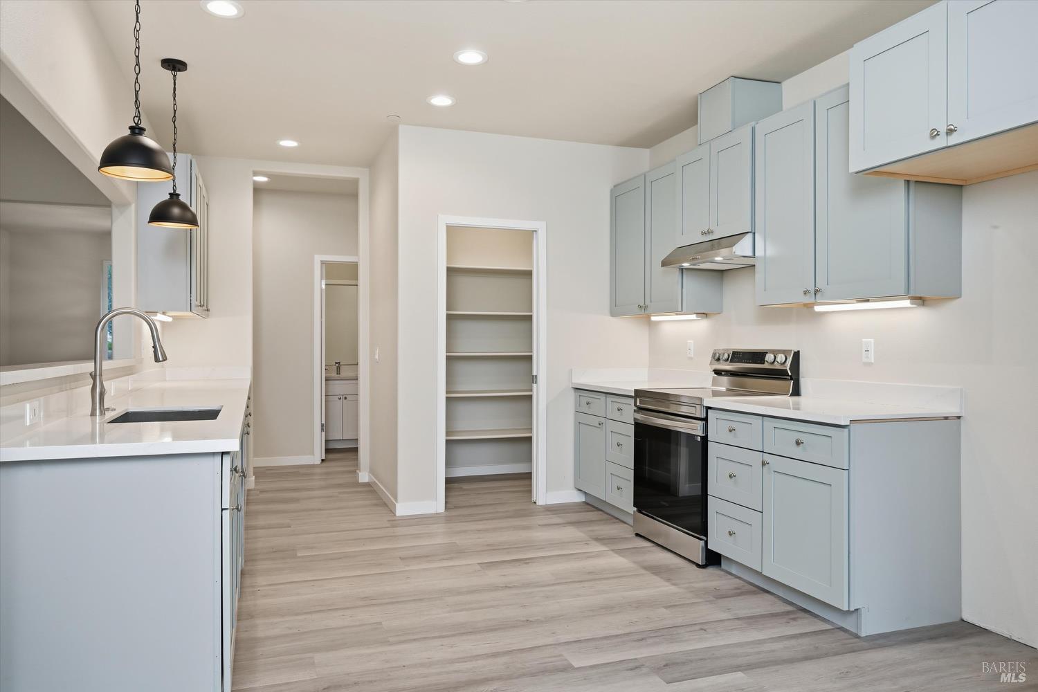 Detail Gallery Image 19 of 40 For 18904 Timber Point Rd, Hidden Valley Lake,  CA 95467 - 3 Beds | 2/1 Baths