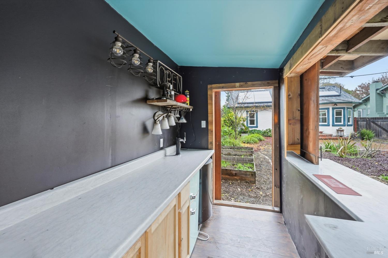 Detail Gallery Image 14 of 24 For 112 Carrillo St, Santa Rosa,  CA 95401 - 2 Beds | 1 Baths