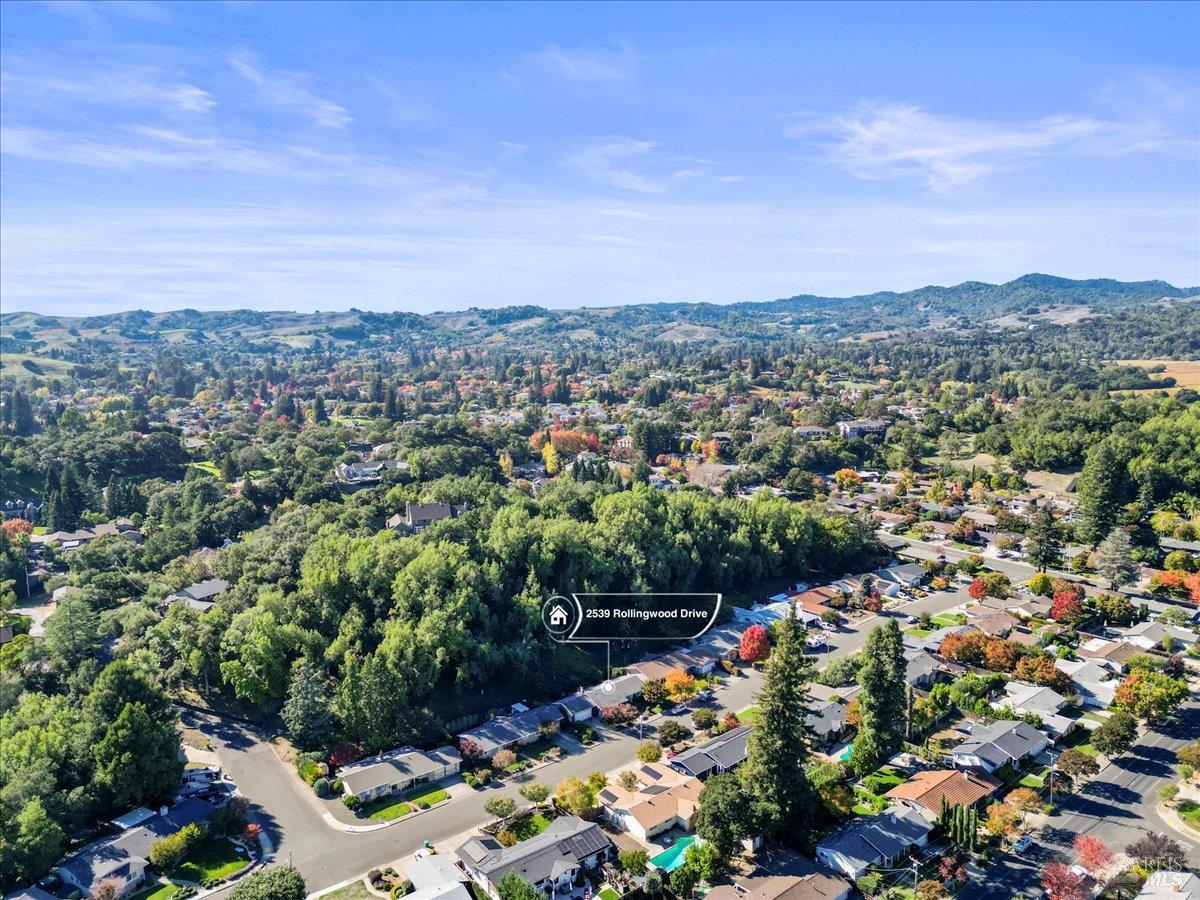 Detail Gallery Image 30 of 31 For 2539 Rollingwood Dr, Napa,  CA 94558 - 3 Beds | 2 Baths