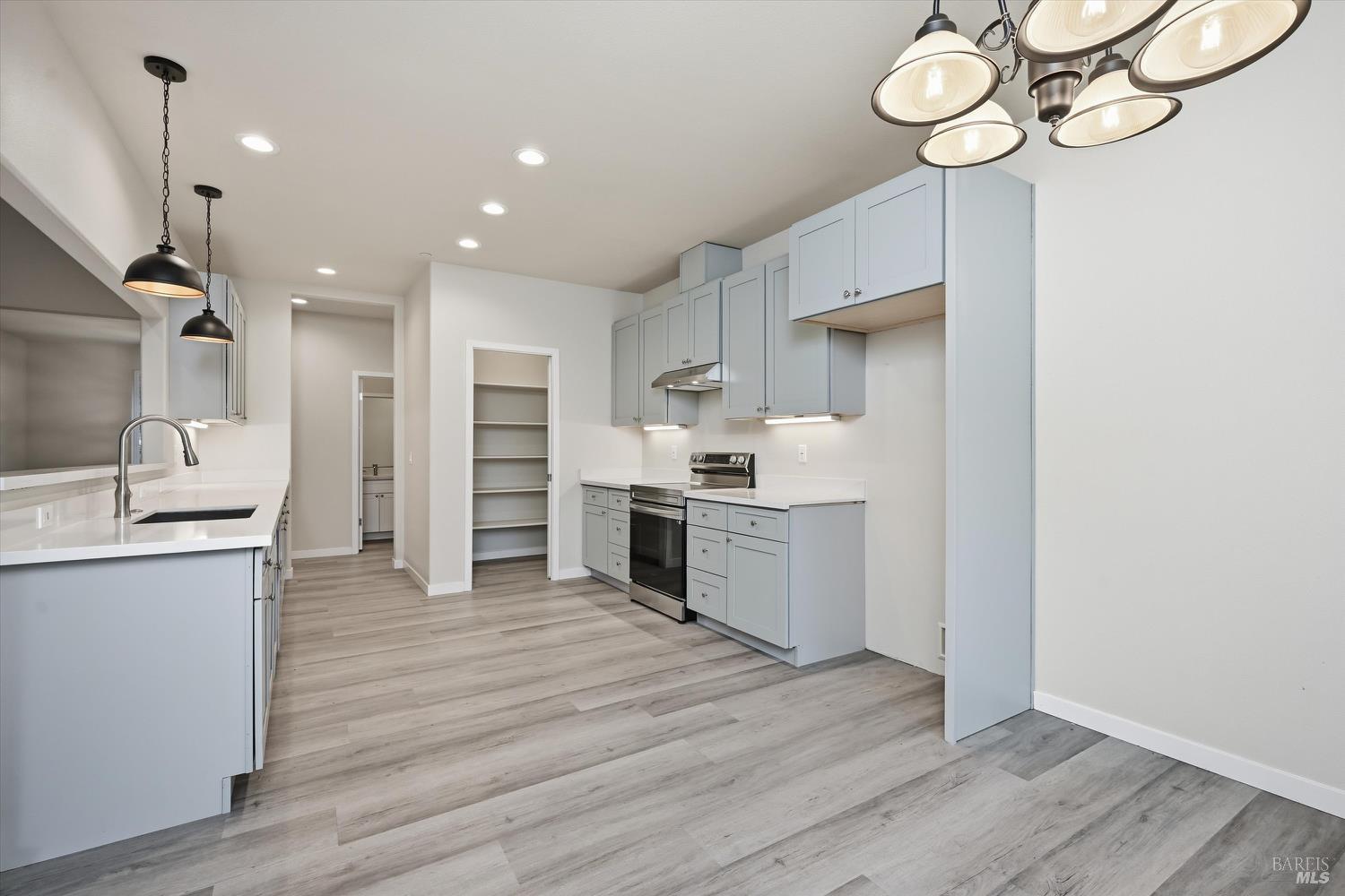 Detail Gallery Image 18 of 40 For 18904 Timber Point Rd, Hidden Valley Lake,  CA 95467 - 3 Beds | 2/1 Baths