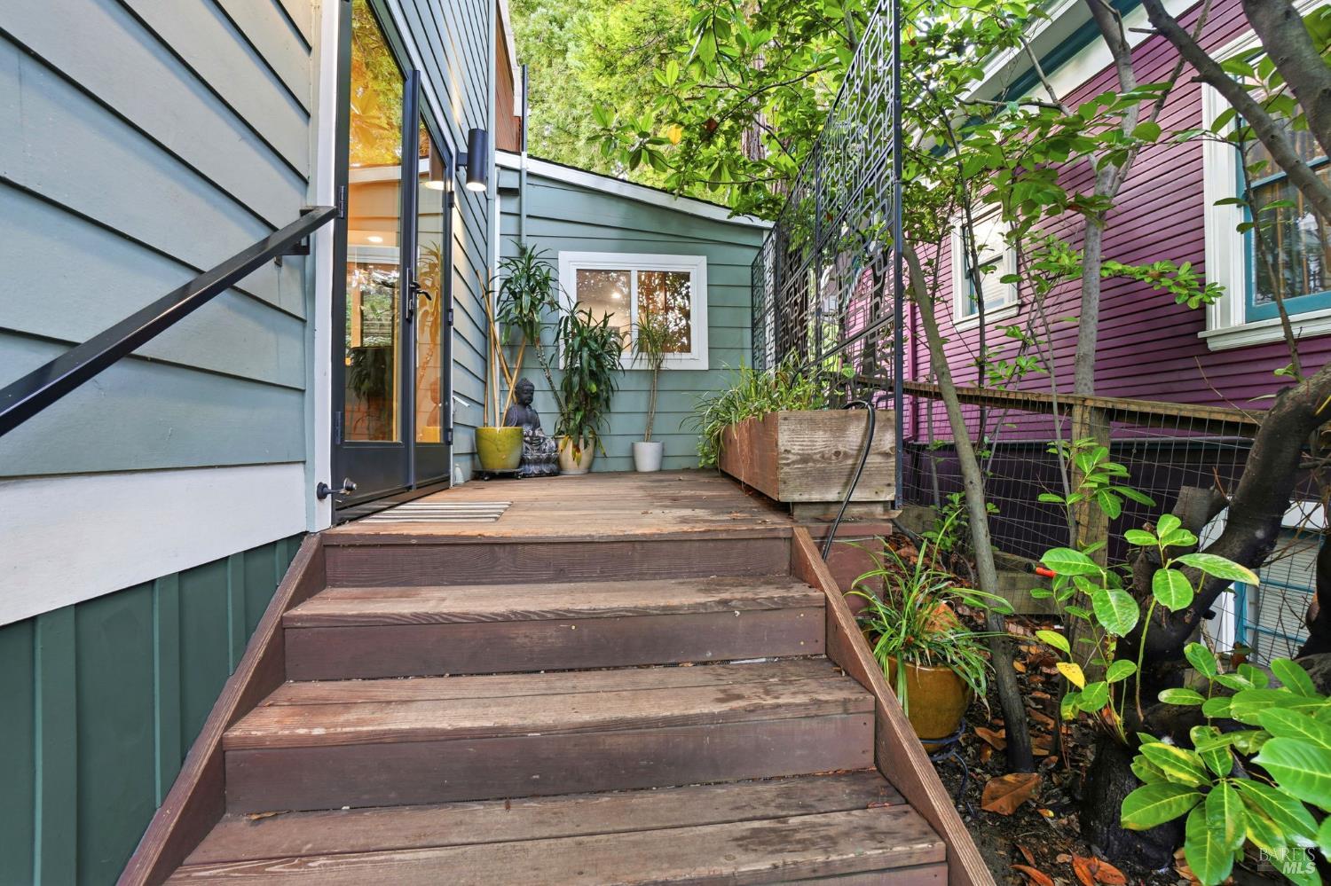 Detail Gallery Image 47 of 56 For 221 D St, San Rafael,  CA 94901 - 3 Beds | 2 Baths