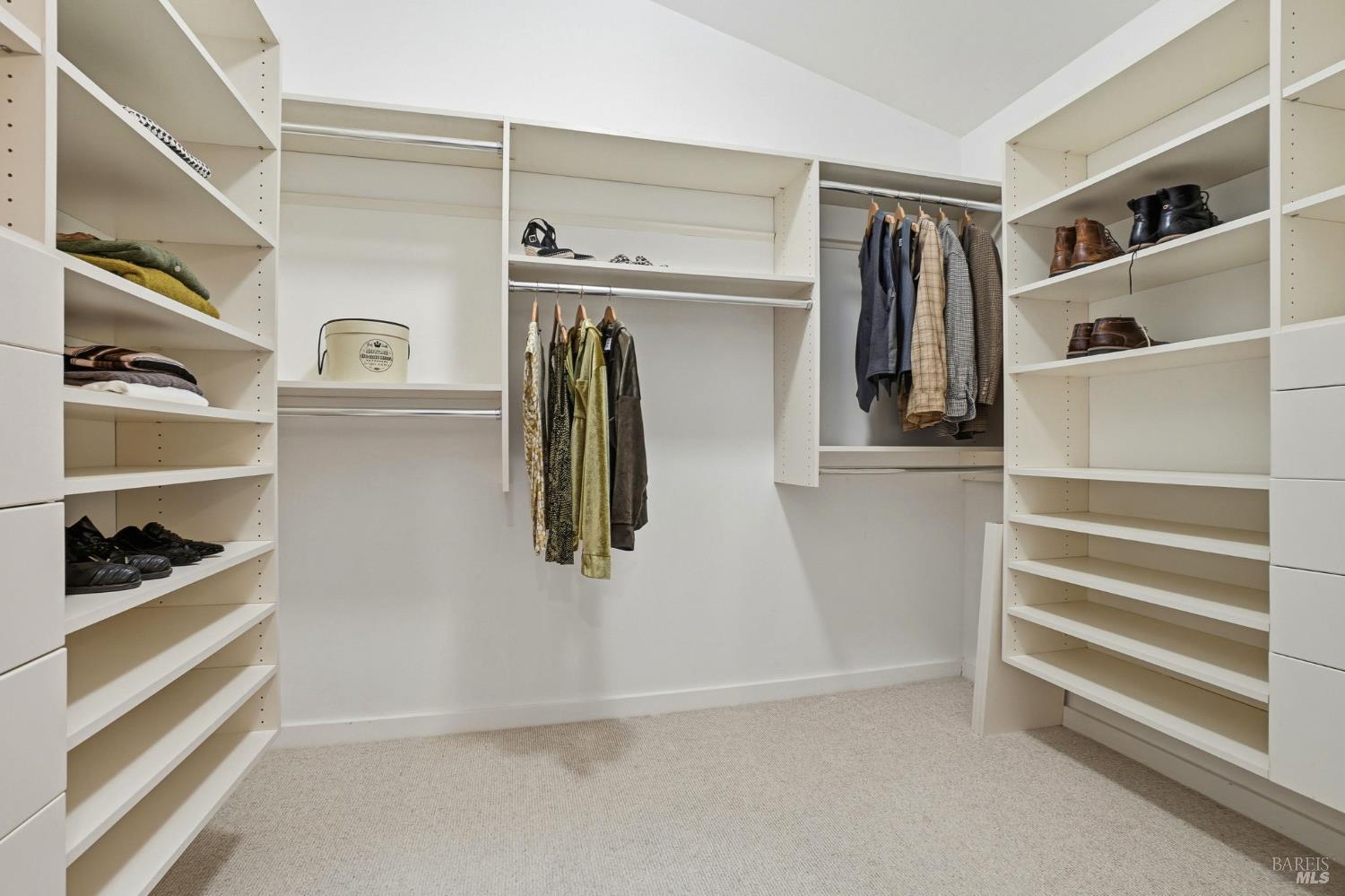 Detail Gallery Image 32 of 56 For 221 D St, San Rafael,  CA 94901 - 3 Beds | 2 Baths