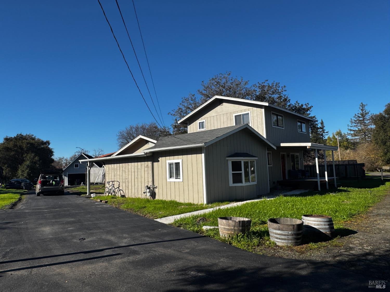 Detail Gallery Image 20 of 21 For 1435 Monterey Dr, Santa Rosa,  CA 95405 - 3 Beds | 2 Baths