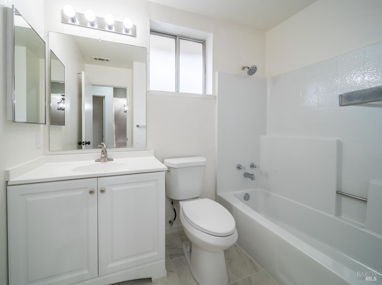 Detail Gallery Image 24 of 32 For Address Is Not Disclosed, Vallejo,  CA 94591 - 3 Beds | 2/1 Baths