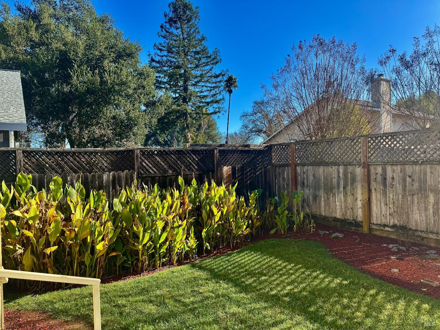 Detail Gallery Image 28 of 30 For 10845 Rio Ruso Dr, Windsor,  CA 95492 - 3 Beds | 2 Baths