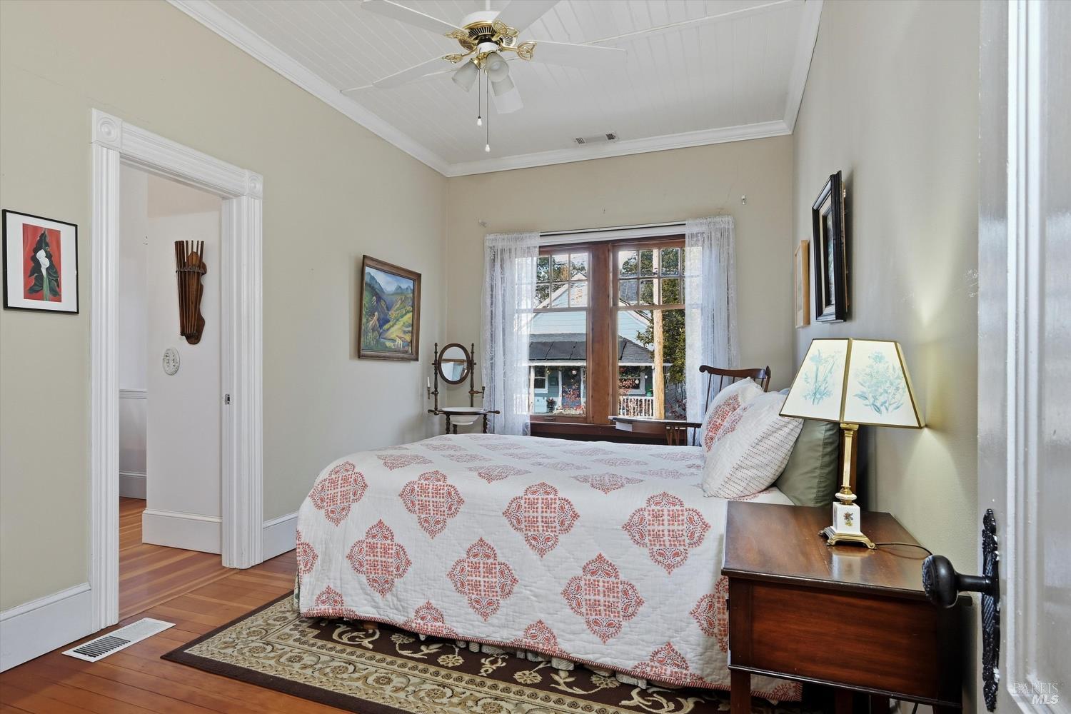 Detail Gallery Image 12 of 44 For 1421 Center St, Napa,  CA 94559 - 2 Beds | 2 Baths