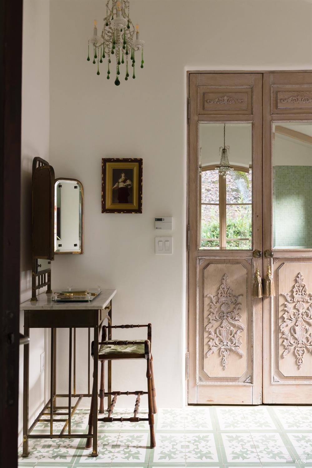 Detail Gallery Image 21 of 51 For 6640 Sonoma Mountain Rd, Santa Rosa,  CA 95404 - 4 Beds | 3/1 Baths