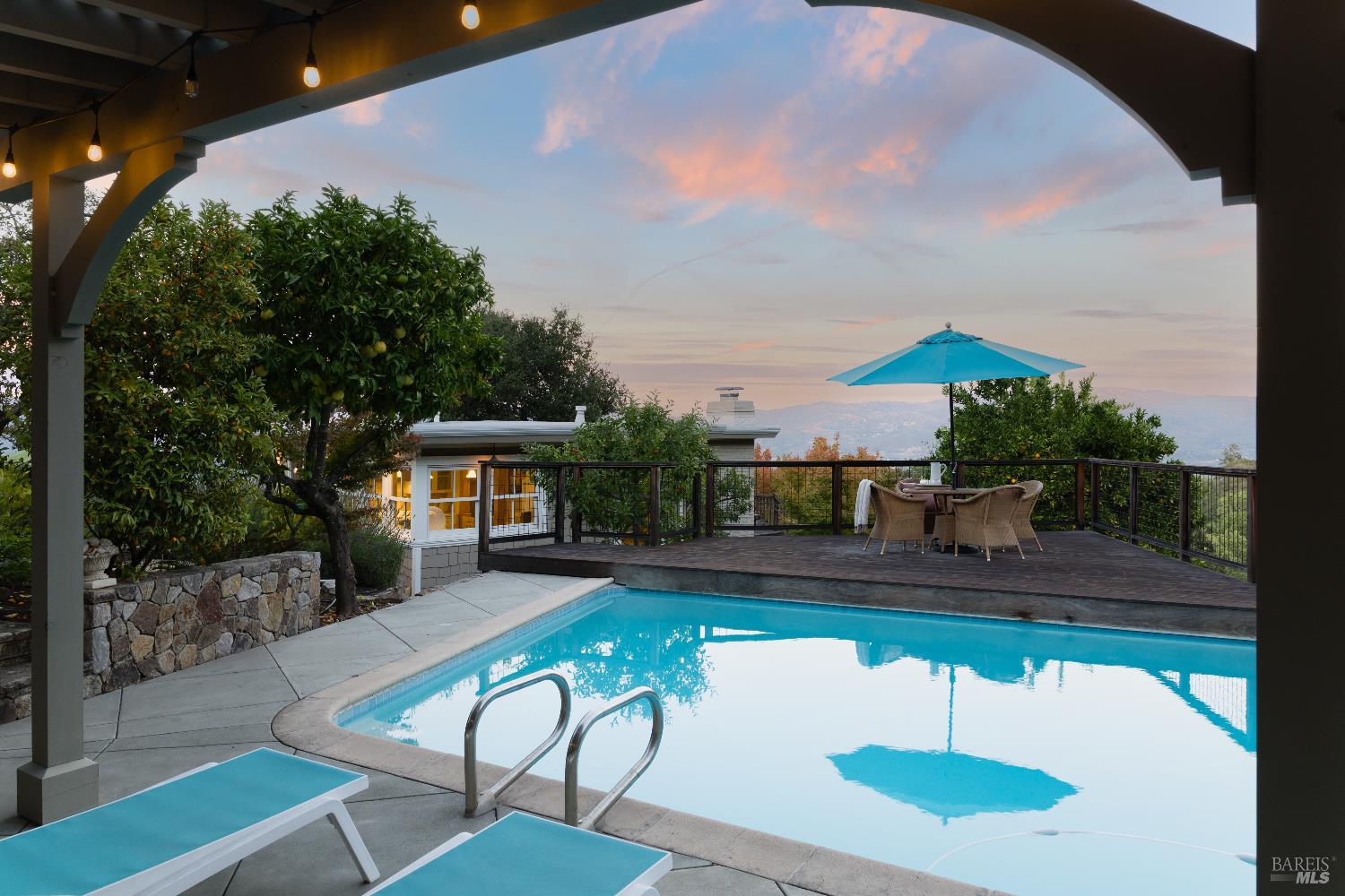 Detail Gallery Image 44 of 51 For 6640 Sonoma Mountain Rd, Santa Rosa,  CA 95404 - 4 Beds | 3/1 Baths