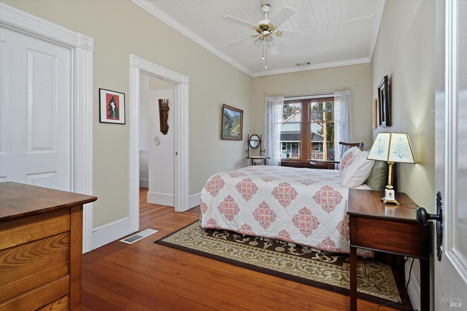 Detail Gallery Image 13 of 44 For 1421 Center St, Napa,  CA 94559 - 2 Beds | 2 Baths