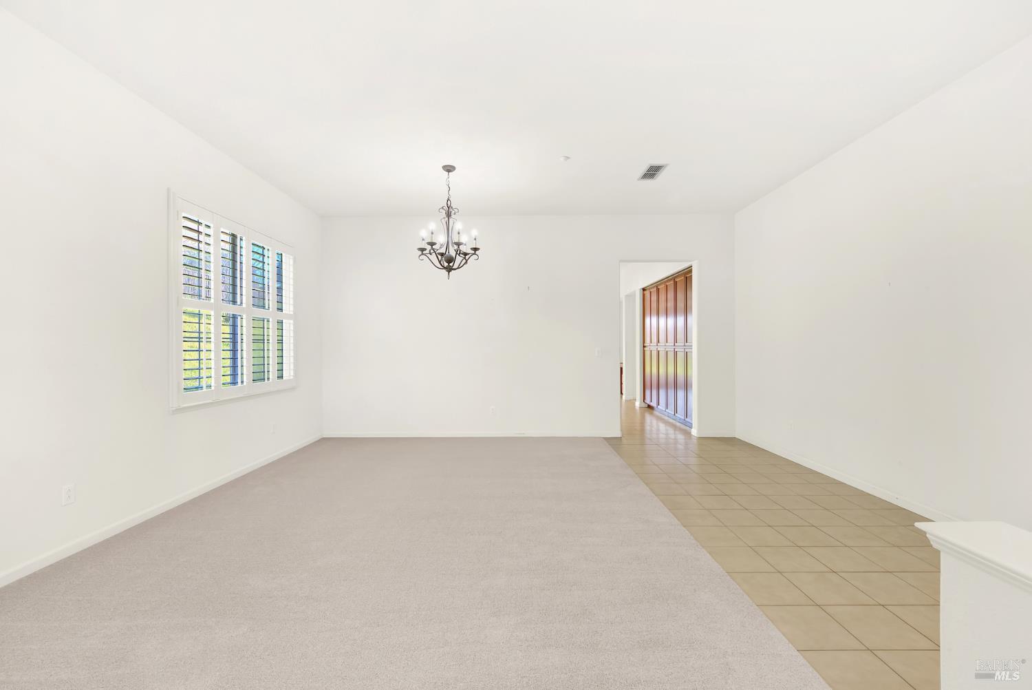 Detail Gallery Image 11 of 85 For 6 Goldeneye Ct, American Canyon,  CA 94503 - 4 Beds | 2 Baths