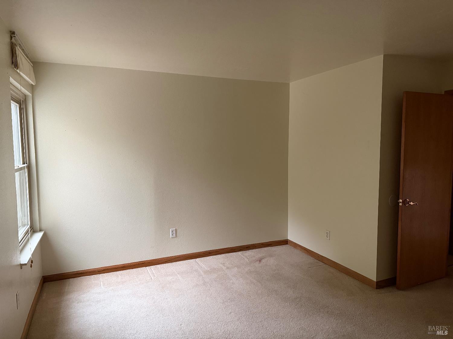 Detail Gallery Image 26 of 39 For 1964 Knolls Dr, Santa Rosa,  CA 95405 - 2 Beds | 1/1 Baths