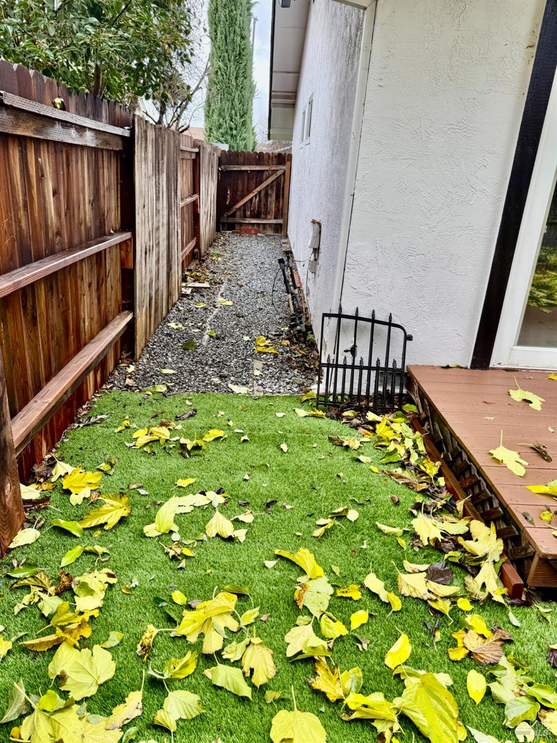 Detail Gallery Image 34 of 38 For 214 Albany Ave, Vacaville,  CA 95687 - 3 Beds | 2 Baths