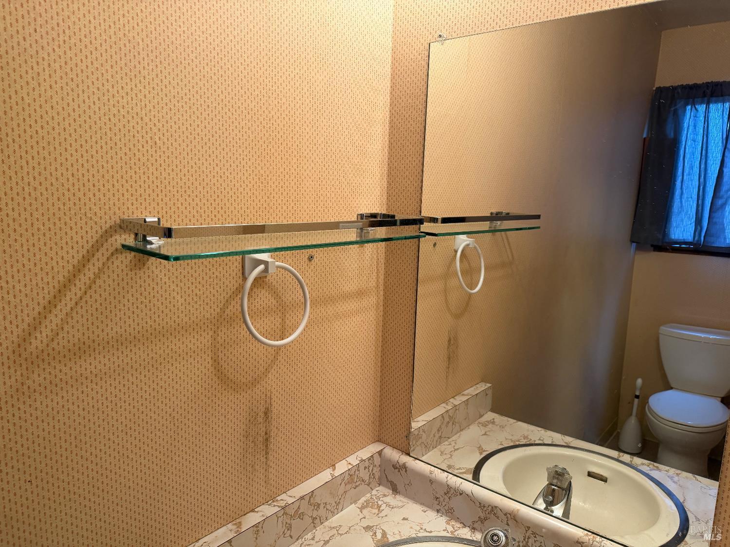 Detail Gallery Image 33 of 39 For 1964 Knolls Dr, Santa Rosa,  CA 95405 - 2 Beds | 1/1 Baths