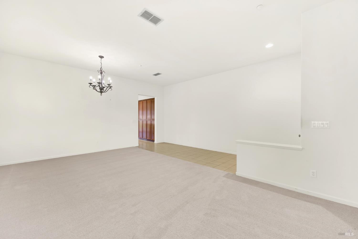 Detail Gallery Image 16 of 85 For 6 Goldeneye Ct, American Canyon,  CA 94503 - 4 Beds | 2 Baths