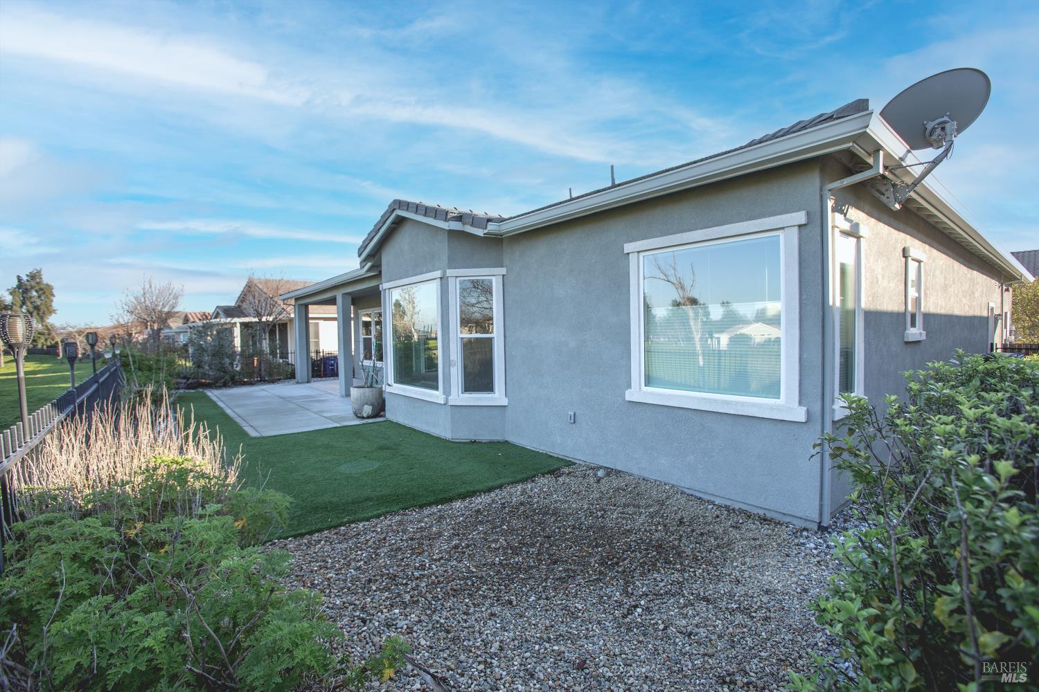 Detail Gallery Image 43 of 46 For 437 Waterwood Dr, Rio Vista,  CA 94571 - 2 Beds | 2 Baths