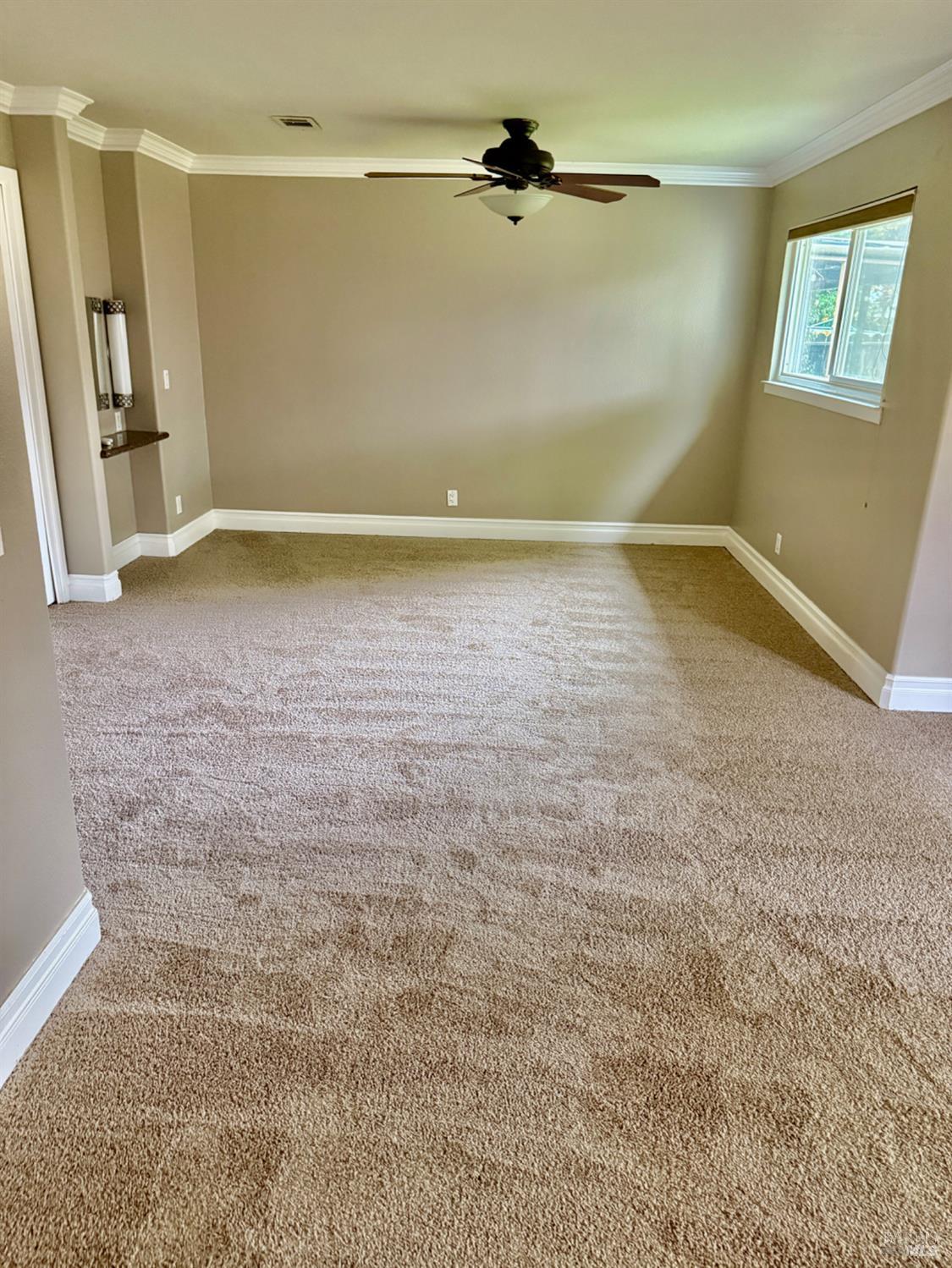 Detail Gallery Image 17 of 38 For 214 Albany Ave, Vacaville,  CA 95687 - 3 Beds | 2 Baths