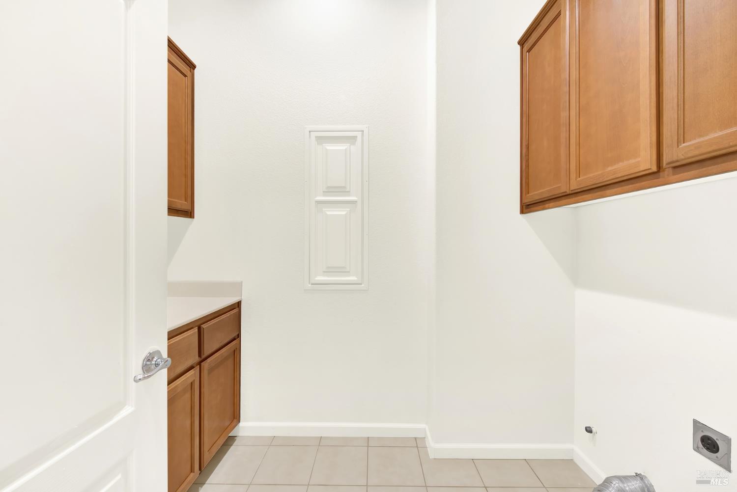 Detail Gallery Image 58 of 85 For 6 Goldeneye Ct, American Canyon,  CA 94503 - 4 Beds | 2 Baths