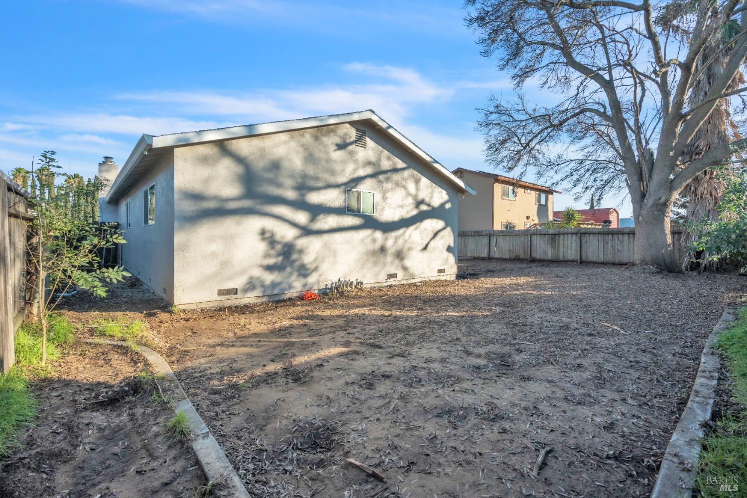 Detail Gallery Image 24 of 30 For 1312 Phillip Way, Suisun City,  CA 94585 - 4 Beds | 2 Baths