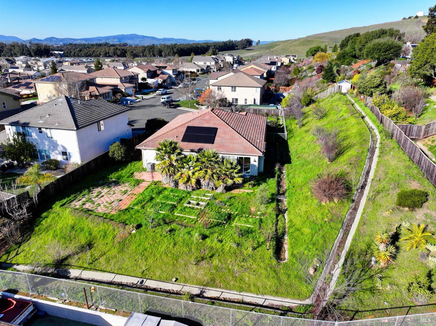 Detail Gallery Image 65 of 85 For 6 Goldeneye Ct, American Canyon,  CA 94503 - 4 Beds | 2 Baths