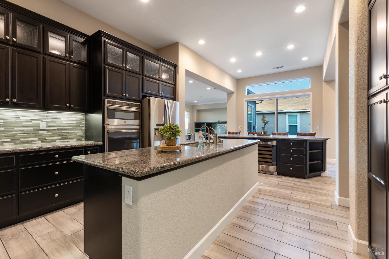 Detail Gallery Image 17 of 46 For 437 Waterwood Dr, Rio Vista,  CA 94571 - 2 Beds | 2 Baths