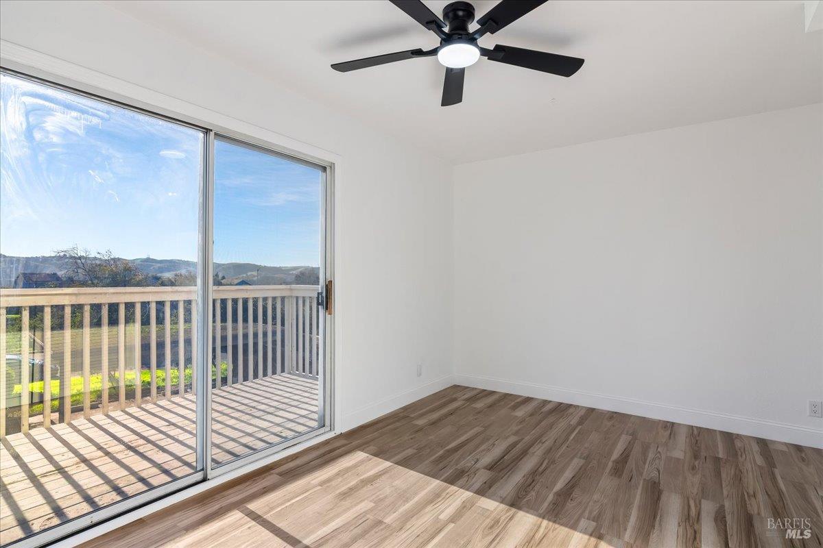 Detail Gallery Image 14 of 30 For 100 Sunset Cir #68,  Benicia,  CA 94510 - 3 Beds | 1/1 Baths