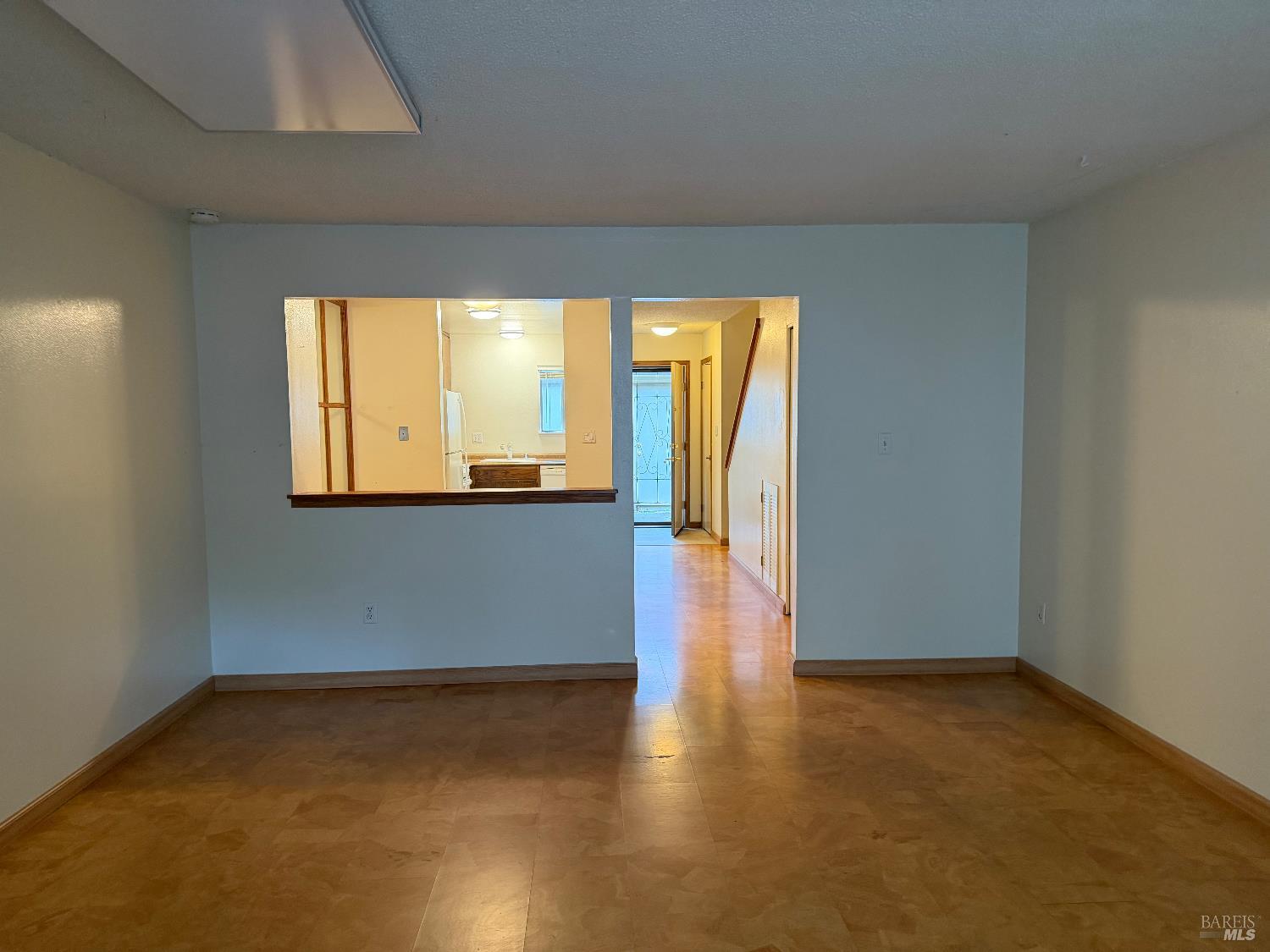 Detail Gallery Image 18 of 39 For 1964 Knolls Dr, Santa Rosa,  CA 95405 - 2 Beds | 1/1 Baths