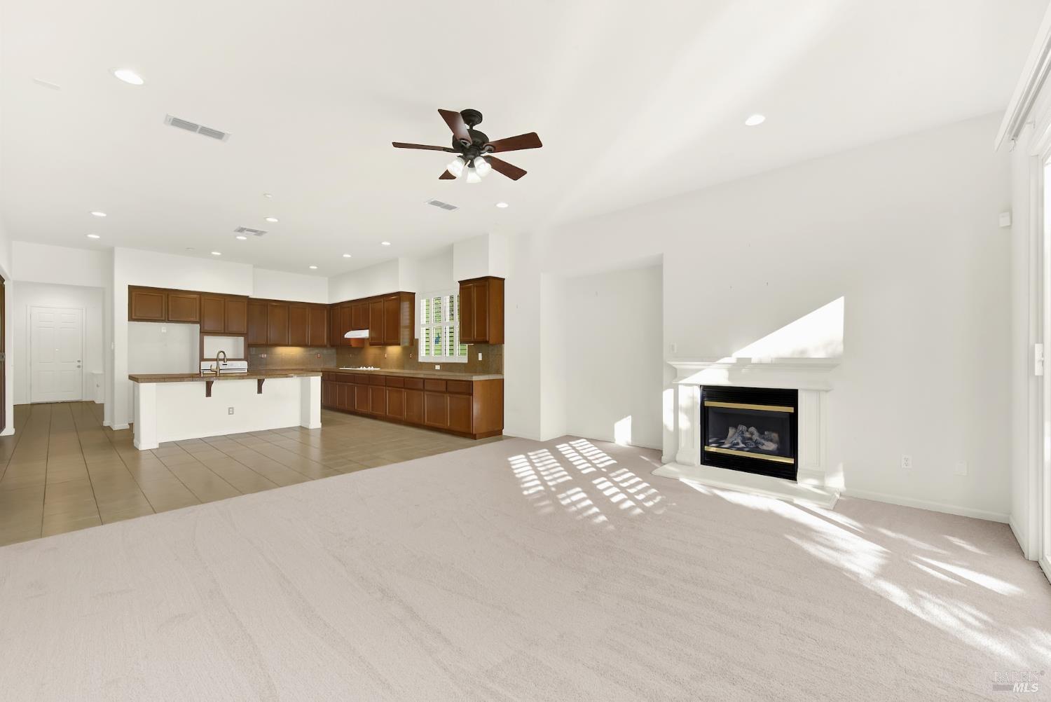 Detail Gallery Image 34 of 85 For 6 Goldeneye Ct, American Canyon,  CA 94503 - 4 Beds | 2 Baths