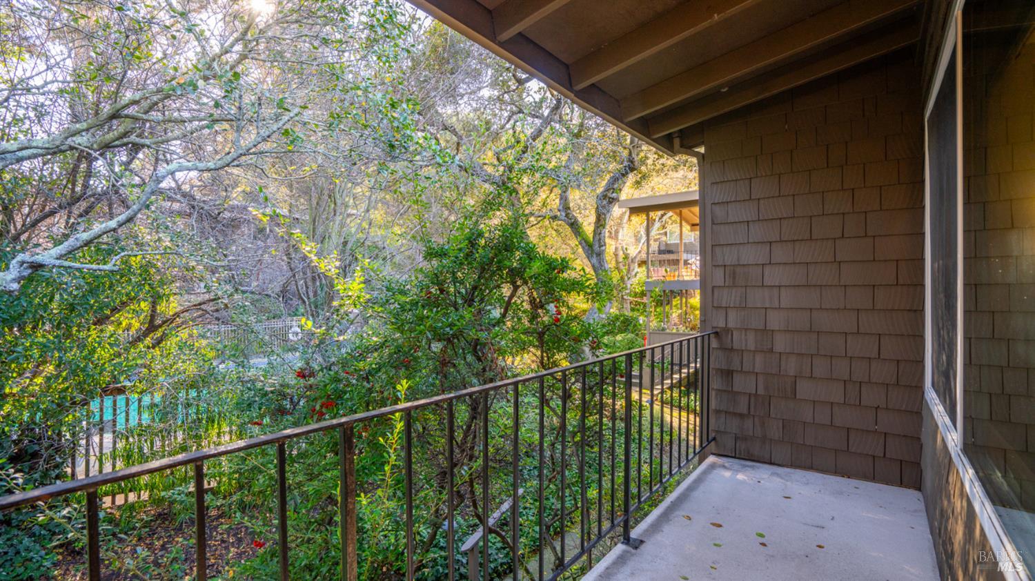 Detail Gallery Image 16 of 46 For 1411 Casa Buena Dr #45,  Corte Madera,  CA 94925 - 2 Beds | 1 Baths